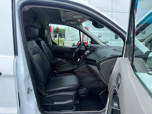 Used 2022 Ford Transit Connect XL FWD image 16
