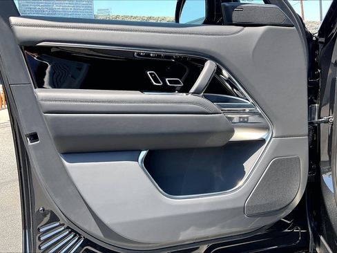 New 2026 Land Rover Range Rover SE AWD/4WD image 14