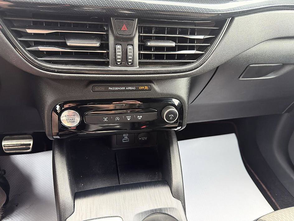 Used 2023 Ford Escape ST-Line w/ Tech Pack #1 AWD/4WD image 21