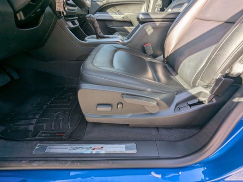 Used 2020 Chevrolet Colorado ZR2 image 15