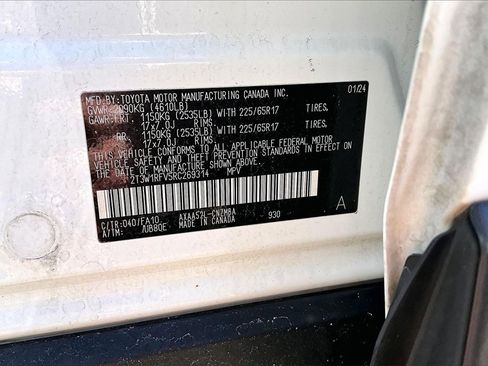 Used 2024 Toyota RAV4 XLE image 16