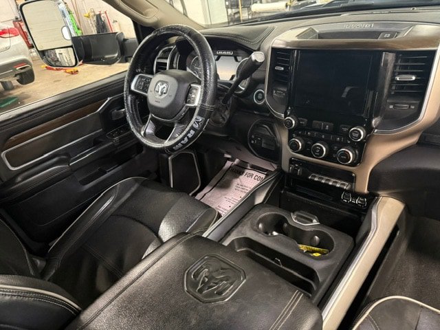 Used 2022 RAM 3500 Laramie AWD/4WD image 12