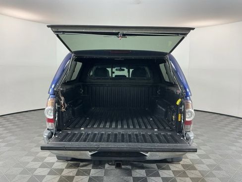 Used 2013 Toyota Tacoma PreRunner image 7