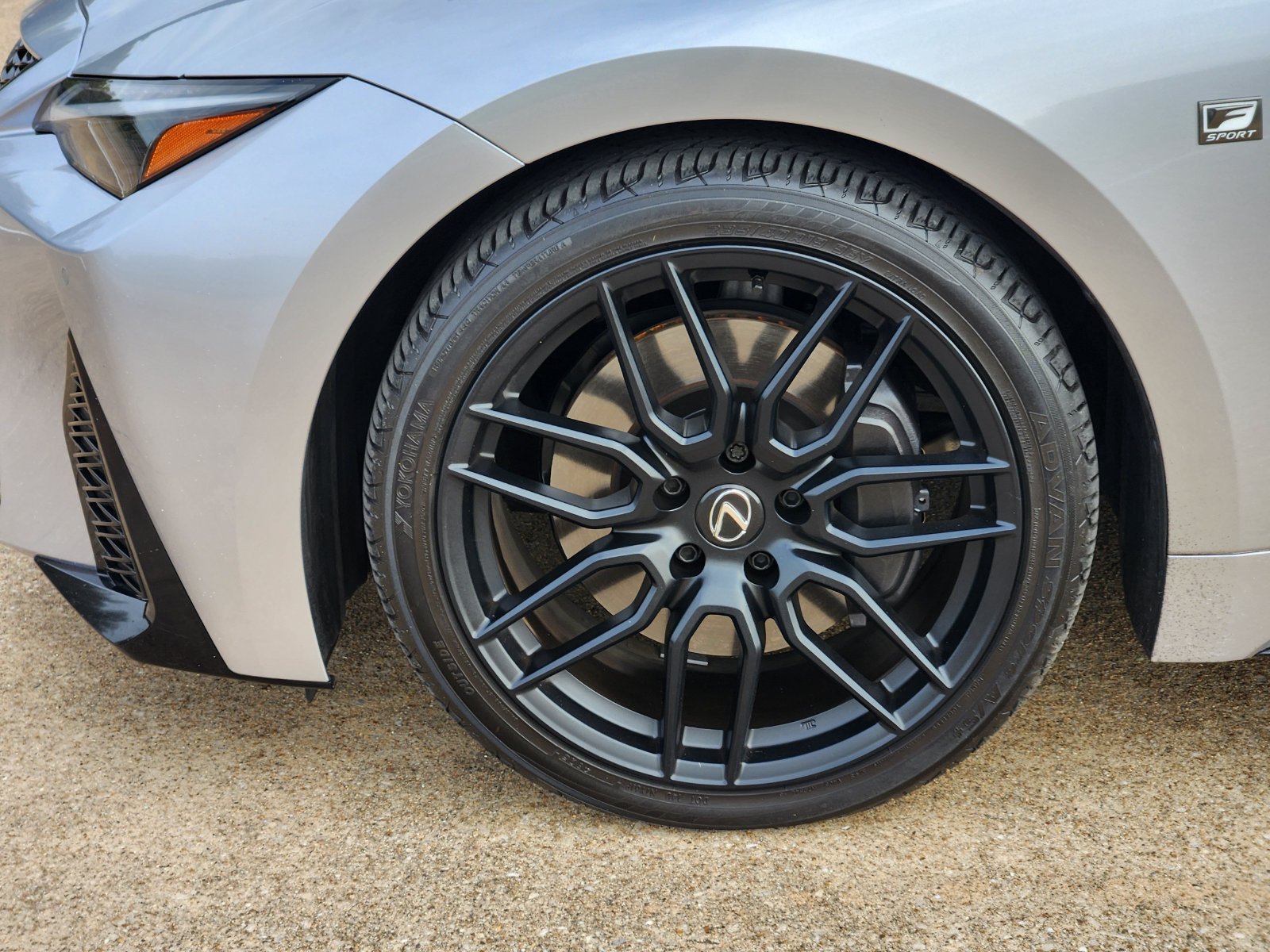 Used 2023 Lexus IS 350 F Sport RWD image 17