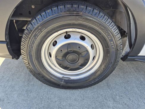 Certified 2020 Ford Transit 350 XL image 5