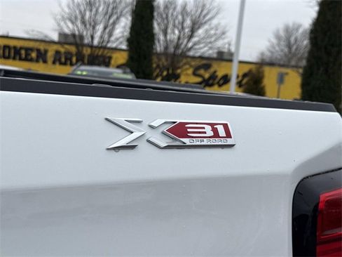 New 2026 GMC Sierra 1500 Elevation w/ X31 Off-Road Package image 11