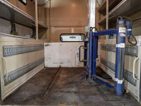 Used 2012 Ford F550 2WD Regular Cab Super Duty w/ Payload Upgrade Pkg image 38