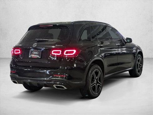 Used 2020 Mercedes-Benz GLC 300 4MATIC image 5