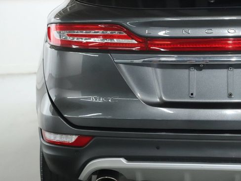 Used 2019 Lincoln MKC Premiere FWD image 43