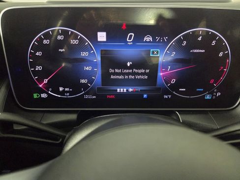 Used 2023 Mercedes-Benz GLC 300 image 15