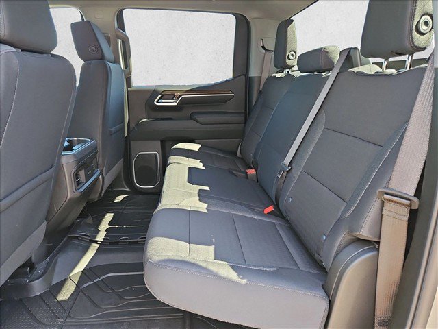 New 2026 Chevrolet Silverado 1500 RST w/ Dark Appearance Package AWD/4WD image 16