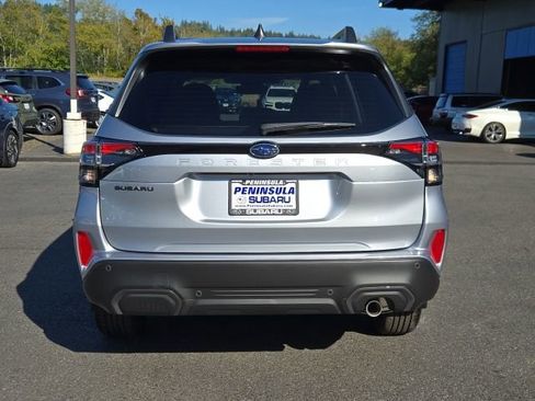 New 2025 Subaru Forester Limited image 7