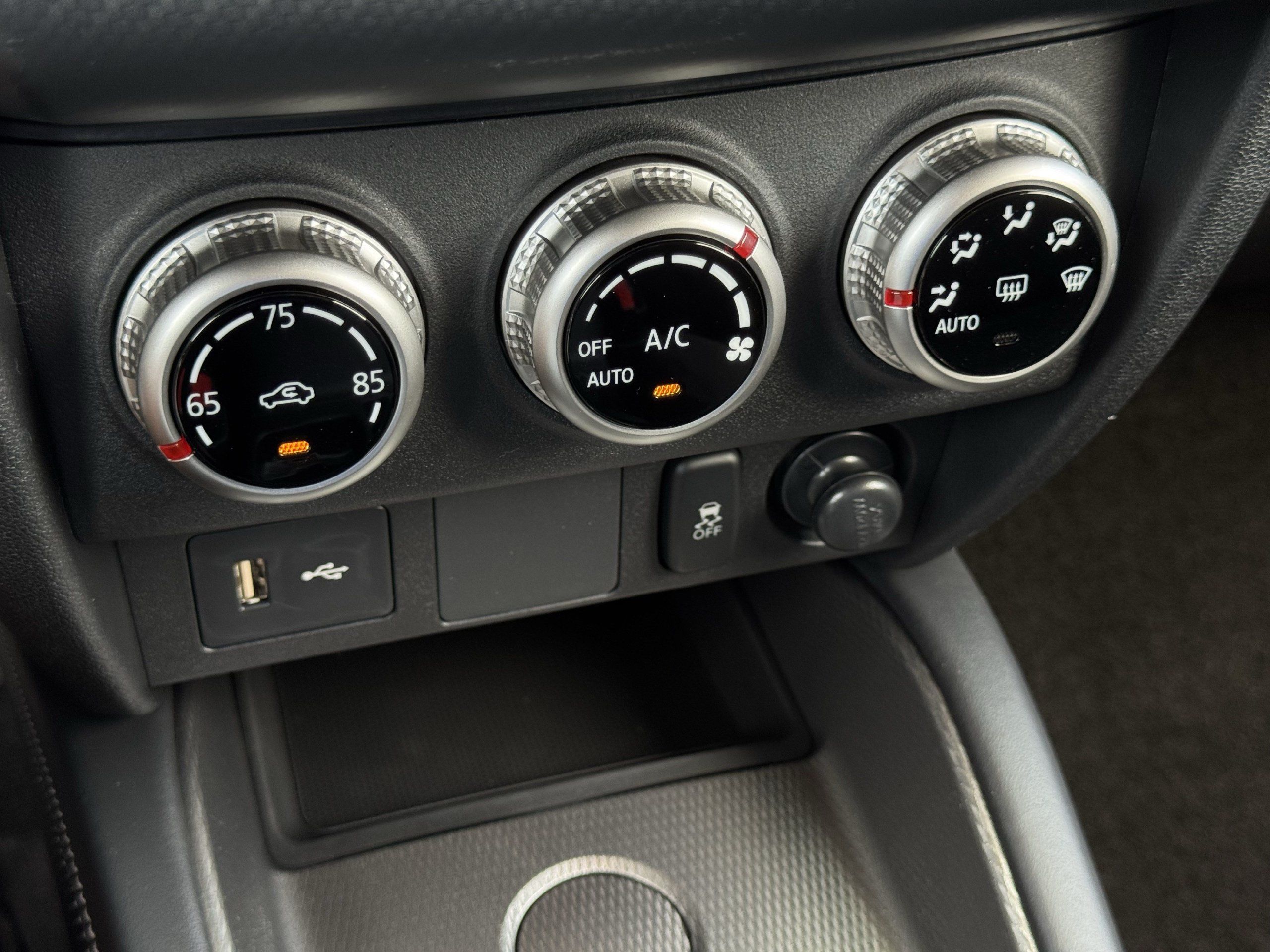 New 2027 Mitsubishi Outlander Sport FWD image 14