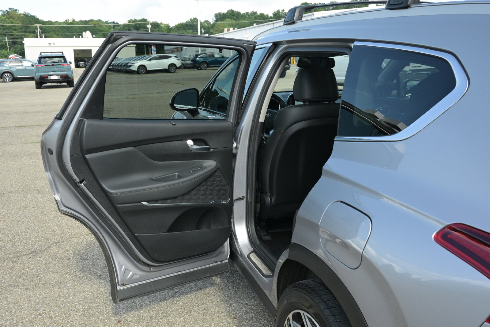 Used 2020 Hyundai Santa Fe Limited AWD/4WD image 28
