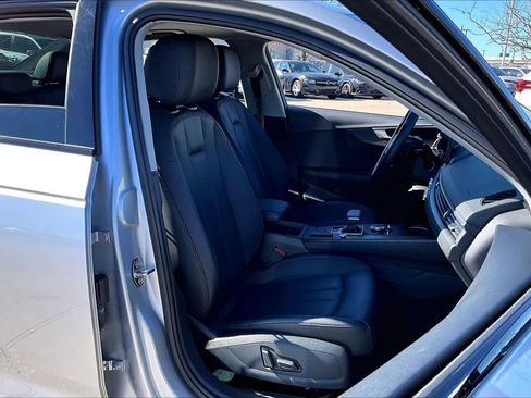 Used 2019 Audi A4 2.0T Premium image 7