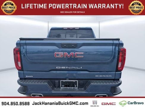Used 2024 GMC Sierra 1500 Denali w/ Technology Package AWD/4WD image 4