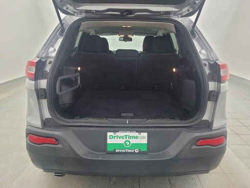 Used 2018 Jeep Cherokee Latitude image 29