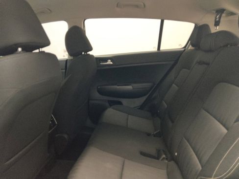 Used 2022 Kia Sportage LX FWD image 18