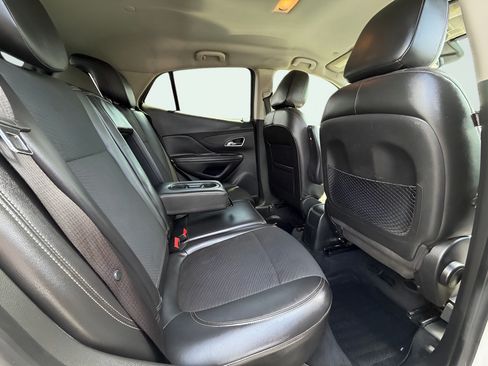 Used 2014 Buick Encore FWD image 22