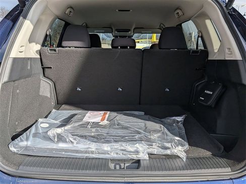 New 2026 Nissan Rogue SV image 18