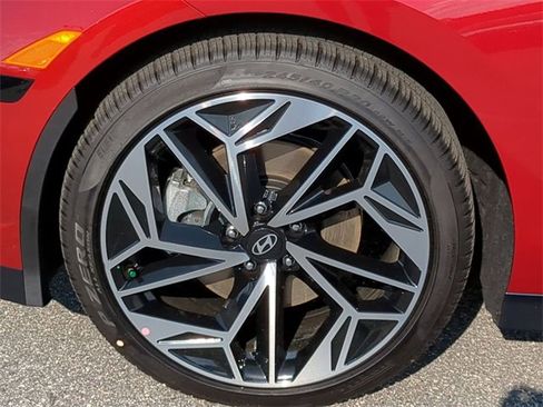 Certified 2023 Hyundai Ioniq 6 SEL image 11