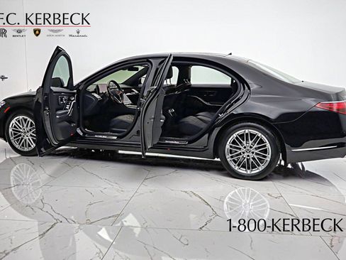 Used 2023 Mercedes-Benz S 580 4MATIC Sedan image 5