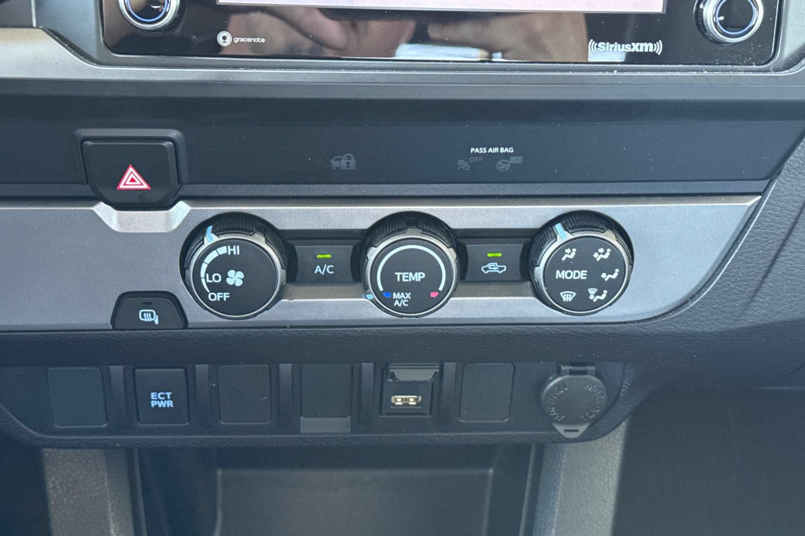 Used 2023 Toyota Tacoma SR w/ SR Convenience Package RWD image 29