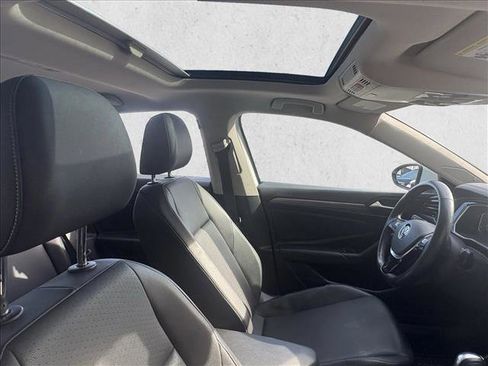 Used 2019 Volkswagen Jetta SEL image 21