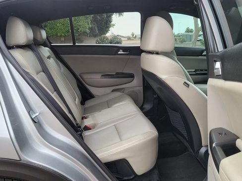 Used 2022 Kia Sportage Nightfall Edition FWD image 19