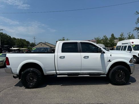 Used 2017 RAM 2500 SLT AWD/4WD image 14