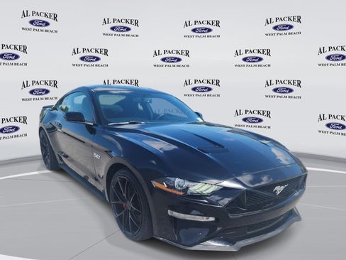 Certified 2020 Ford Mustang GT RWD image 7