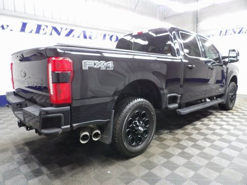 Used 2024 Ford F250 Lariat w/ Black Appearance Package image 4
