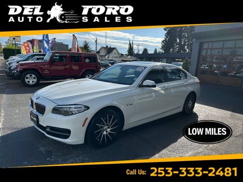 Used 2014 BMW 528i xDrive Sedan AWD/4WD image 1