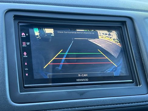 Used 2018 Honda HR-V EX image 24