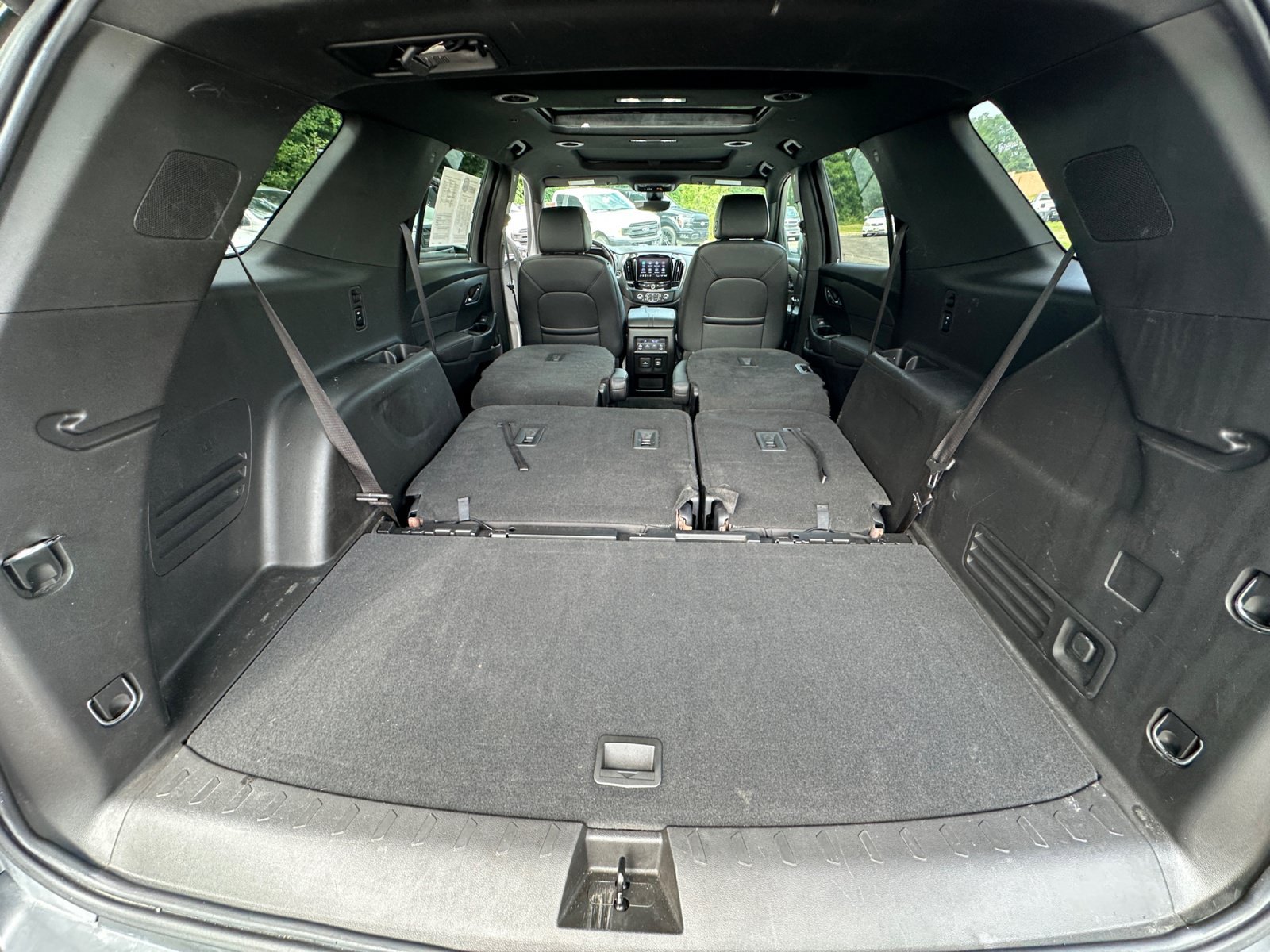 Used 2023 Chevrolet Traverse RS AWD/4WD image 47