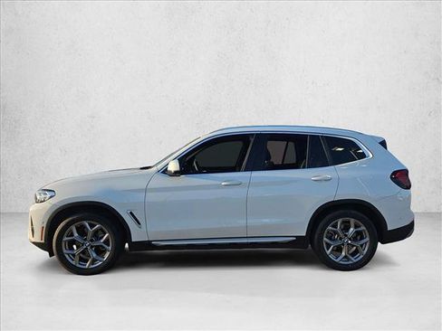 Used 2024 BMW X3 sDrive30i w/ Convenience Package RWD image 17