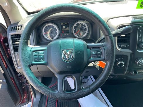 Used 2017 RAM 1500 Express AWD/4WD image 13