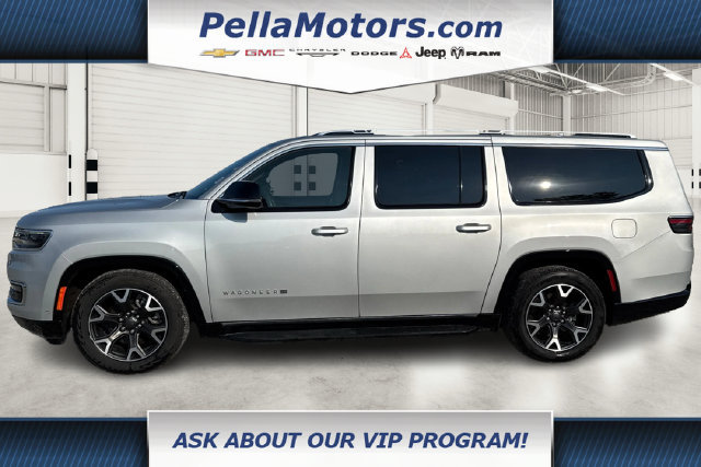 Used 2024 Jeep Wagoneer L Series III w/ Flexible Seating Group AWD/4WD image 6