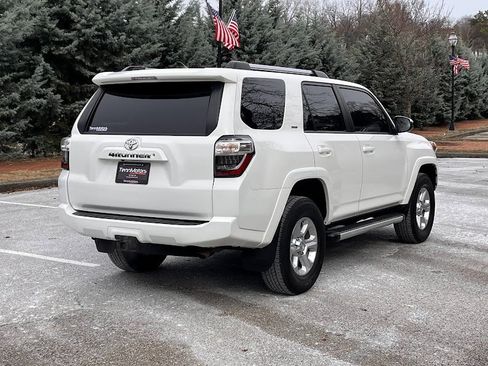 Used 2019 Toyota 4Runner SR5 image 23