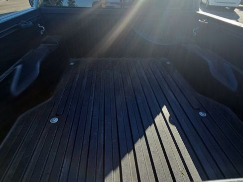 Used 2021 Toyota Tacoma TRD Sport w/ Technology Package image 9