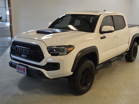 Used 2021 Toyota Tacoma TRD Pro image 7