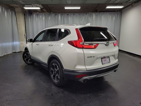 Used 2019 Honda CR-V Touring image 6