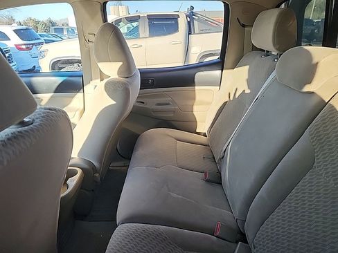 Used 2010 Toyota Tacoma 4x4 Double Cab V6 image 12