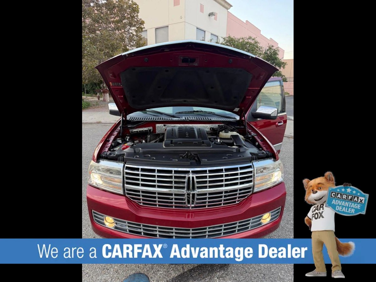 Used 2014 Lincoln Navigator 4WD image 59