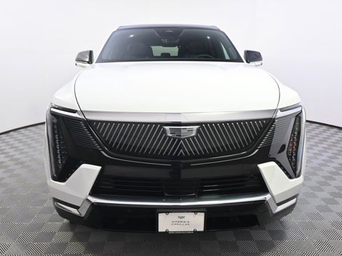 New 2025 Cadillac Escalade IQ Luxury 2 image 10