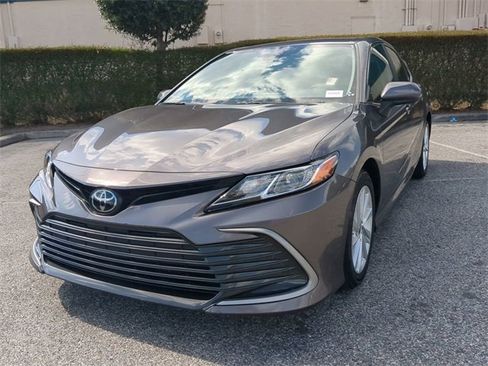 Certified 2023 Toyota Camry LE image 8