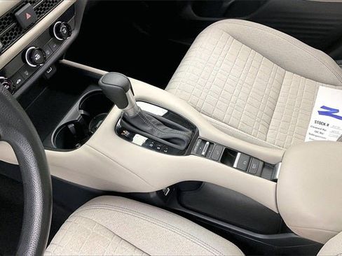 Certified 2023 Honda HR-V LX image 15