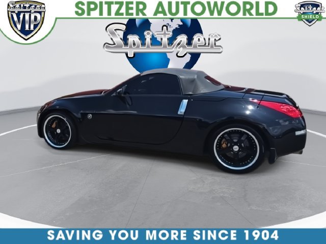 Used 2006 Nissan 350Z Grand Touring RWD image 10