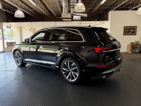 Used 2021 Audi SQ7 Premium Plus AWD/4WD image 6