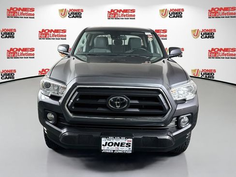 Certified 2021 Toyota Tacoma SR5 AWD/4WD image 12